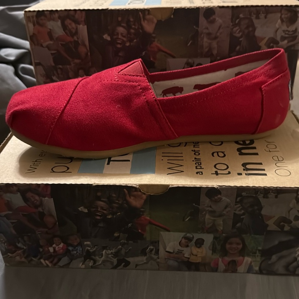 Red Toms